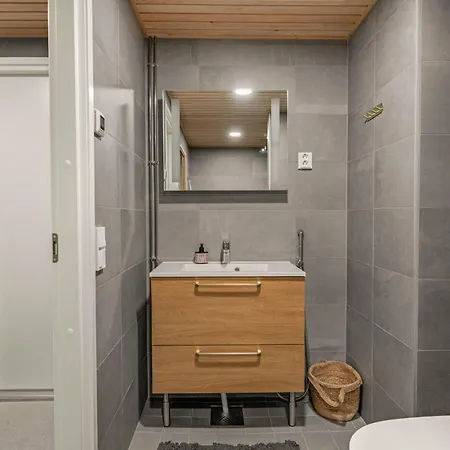 Сasa de vacaciones Come In Ilmatar 93sqm Luxury 3bd For 5 People In Centrum Next To Tammelantori *