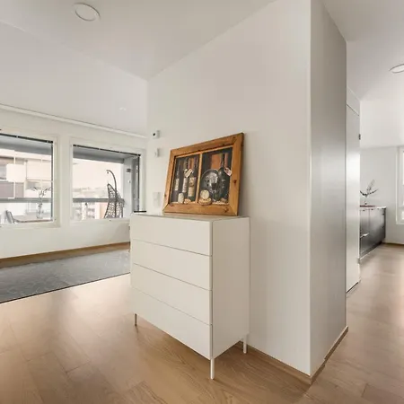 Сasa de vacaciones Come In Ilmatar 93sqm Luxury 3bd For 5 People In Centrum Next To Tammelantori Tampere