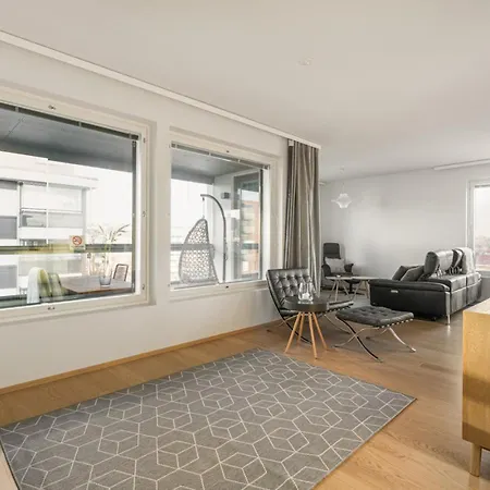 Come In Ilmatar 93sqm Luxury 3bd For 5 People In Centrum Next To Tammelantori Сasa de vacaciones *