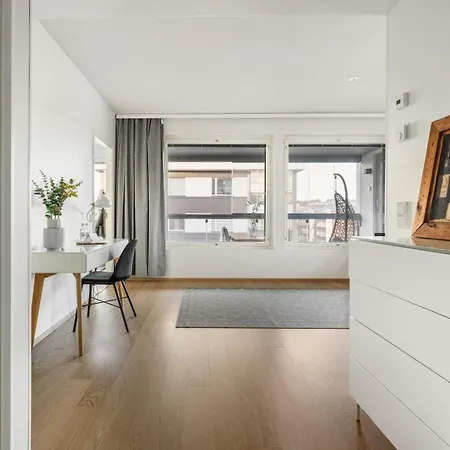 Come In Ilmatar 93sqm Luxury 3bd For 5 People In Centrum Next To Tammelantori *